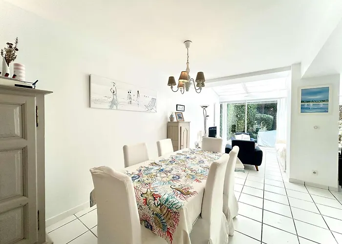 Bauloise 5 Pieces, 8 Couchages, Proche Marche, Plage, Jardin, Parking, Bbq - Fr-1-245-131 Nyaraló La Baule